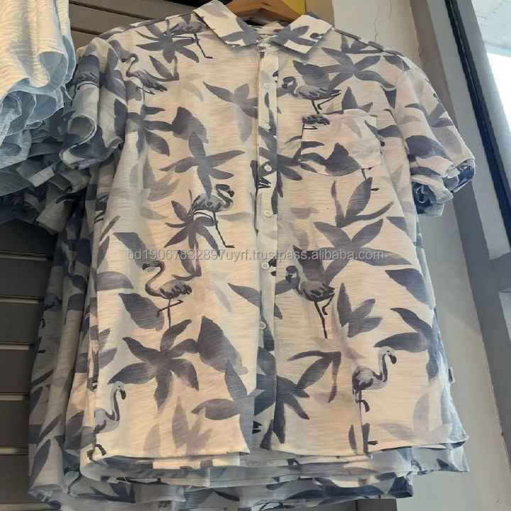 Men floral print Hawaiian vacation shirts
